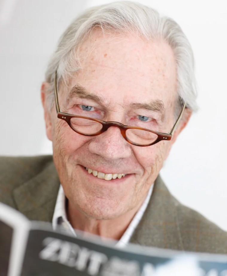 Dr. Wolfgang Mertens
